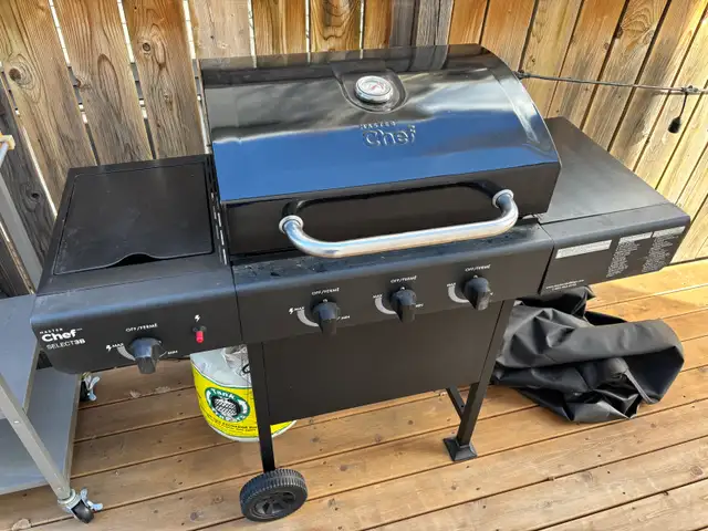 Master Chef Propane BBQ  in BBQs & Outdoor Cooking in Calgary - Image 2