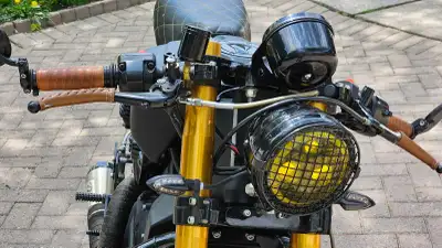I am selling my custom-built 2017 Victory Octane Motorcycle with 3,520 km on it. This motorcycle is...