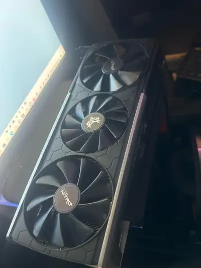 Amd Sapphire Nitro 5700XT 8GB , View more