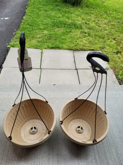 4 DIFFERENT- HANGING BASKETS WITH DESIGNS - $ 5.00 EACH, View more