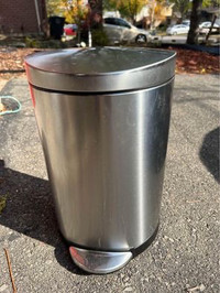 simple human stainless steel 10 L garbage bin