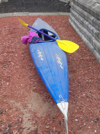 Kayak de 12 pieds en parfait état  River Runner