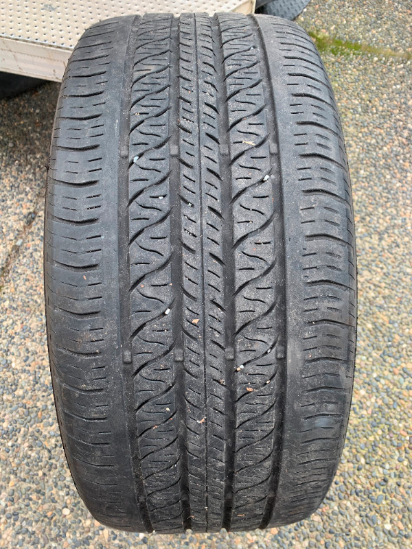 1 X single 255/45/19 continental Pro contact RX TO wit 50% tread in Tires & Rims in Delta/Surrey/Langley
