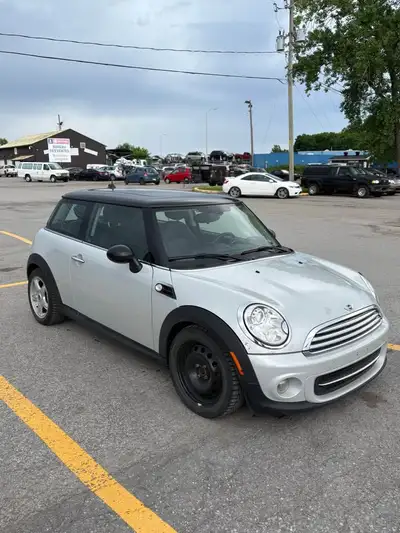 -Price negotiable -Clean car -New Battery -New Thermostat housing -New Carpet -Air Filter/Oil Filter...