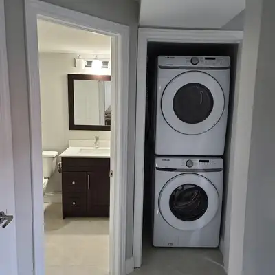 -Two bedrooms and a den -Large Living room -Full washroom - Kitchen with SS Fridge and SS Stove - Se...