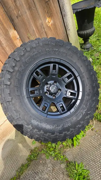 JEEP/ Truck. Tires and Wheels ! Mickey Thompson Tires Sidebiter II Rims + TOYO open country tires Wh...