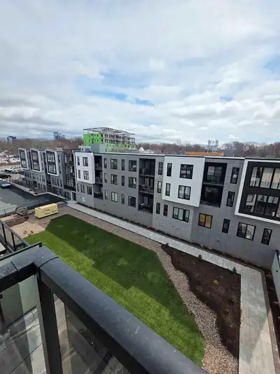 1 Bed 1 Bath Apartment/Condo