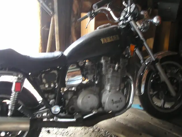 Yamaha 1100 special 1981 in Street, Cruisers & Choppers in Sault Ste. Marie - Image 3