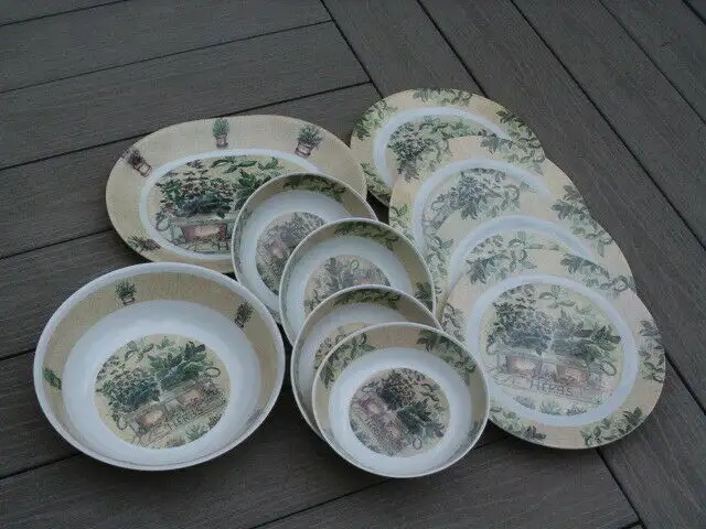 Pyrex ,dishware, vision , pots ,Aluminum pots in Kitchen & Dining Wares in Winnipeg - Image 7