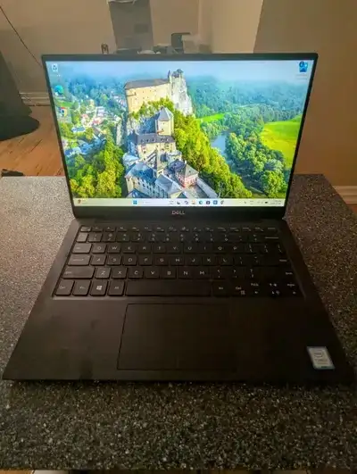 Dell XPS Laptop