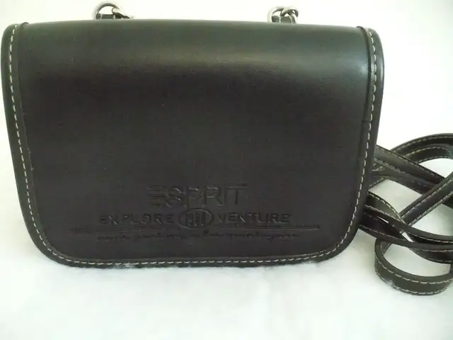 Sac de voyage, sac fourre-tout, sac à main, sac à dos in Women's - Bags & Wallets in St-Georges-de-Beauce - Image 4
