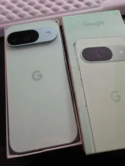 OPEN BOX NEW GREEN MINT GOOGLE PIXEL 9 UNLOCKED SALE/TRADE, View more