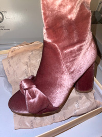 FASHION BOOTS FOR SALE!!