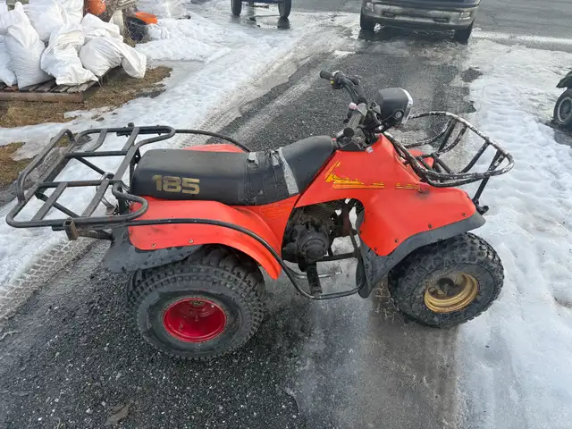 Suzuki quad LT 185 in ATVs in Drummondville - Image 3