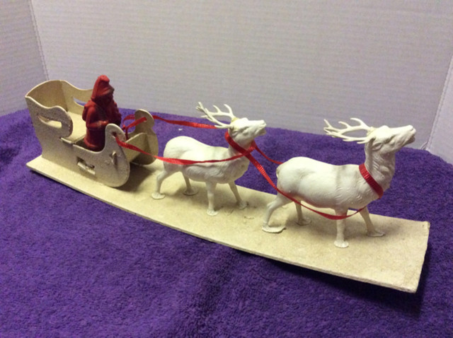 Vintage  Sleigh With Celluloid Santa And Reindeer in Arts & Collectibles in Calgary - Image 2