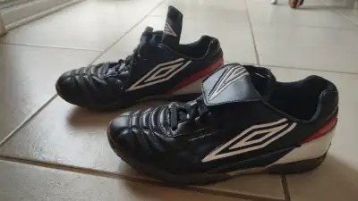 Women's Indoor Soccer Shoes, View more