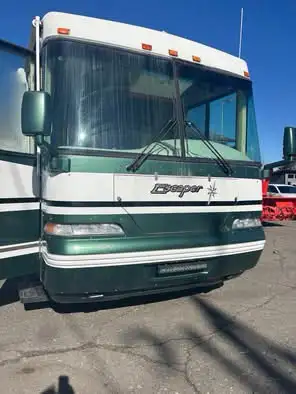 39 pieds, châssis spartan moteur Cummins diesel 330 pusher transmission Allison 6 rapports, seulemen...