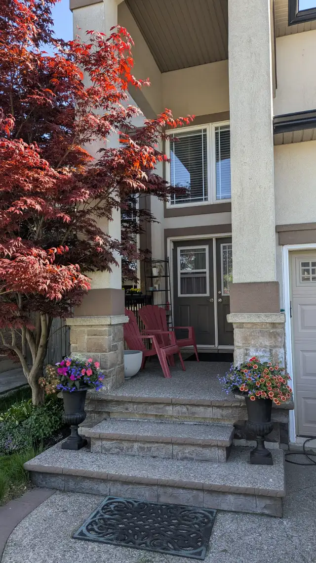 West Mountain Hamilton - Room for Rent