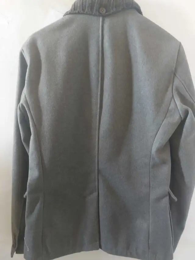 Bershka Blazer - Medium in Men's in City of Toronto - Image 5