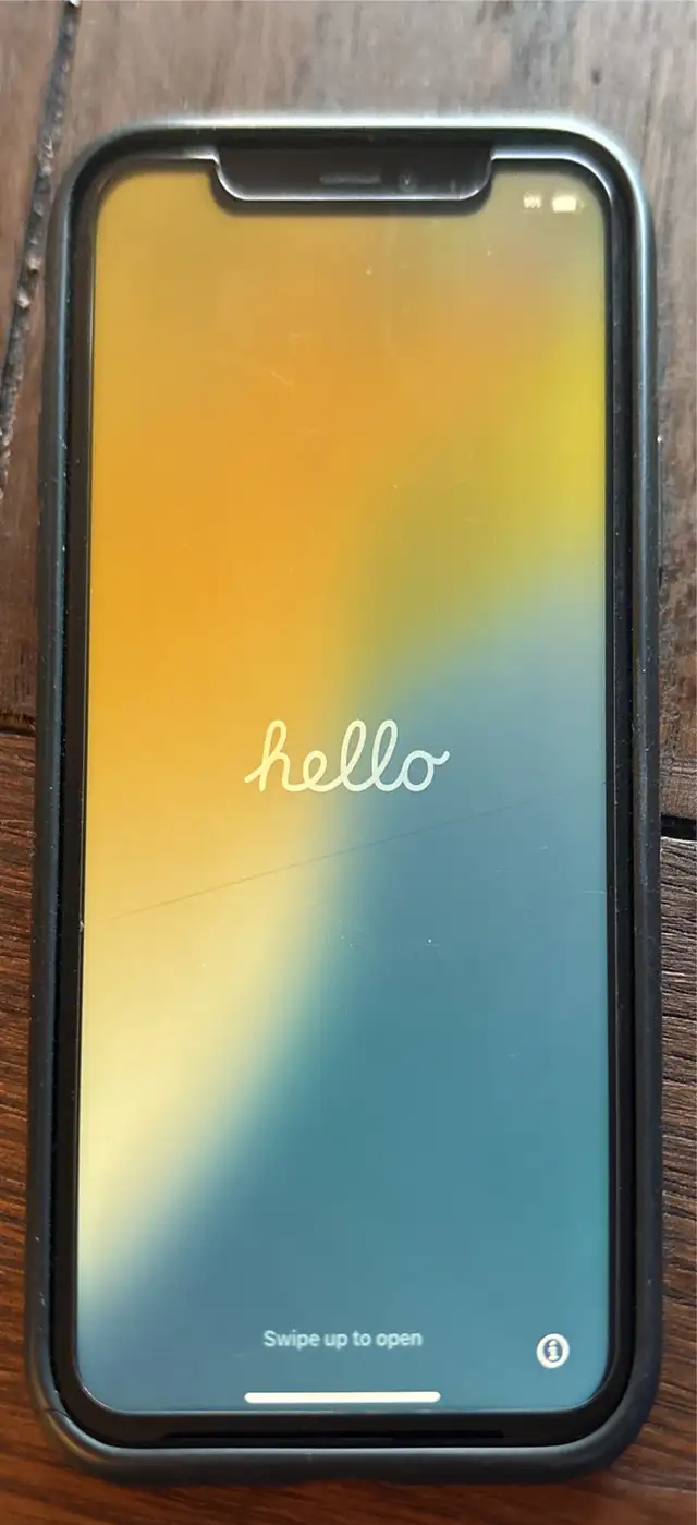 iPhone 11 like new in Cell Phones in Thunder Bay - Image 2