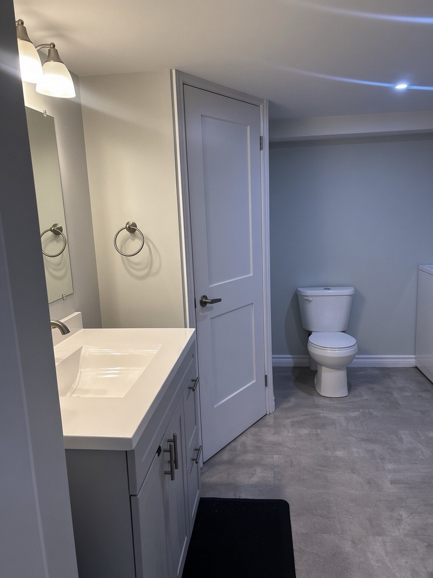 Fully separate 1 bedroom basement apartment 3