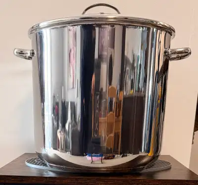 Master Chef Stock Pot, View more
