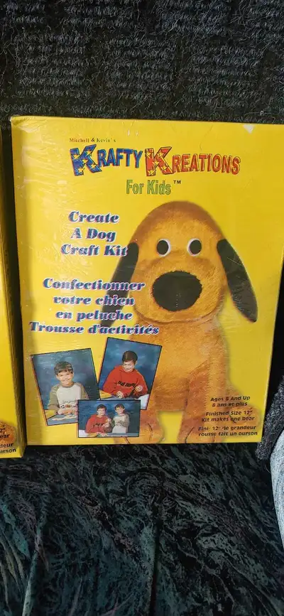 Neuf. Pour confectionner un joli toutou en chien. C est écrit pour 8 ans et plus mais si maman ou pa...