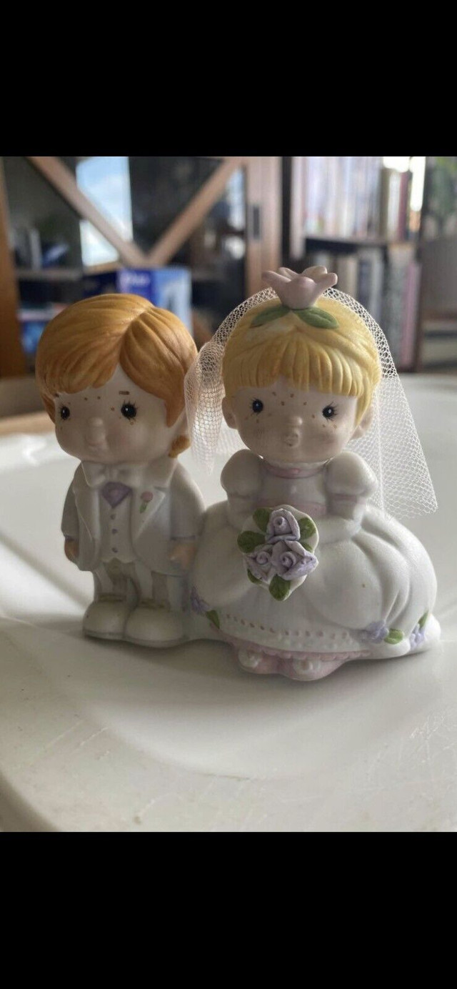 1986 precious moments happily ever after figurine in Arts & Collectibles in Dartmouth - Image 2