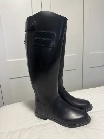Burberry Rain Boots Ladies Size 37/ 6.5 - 7 $200, View more