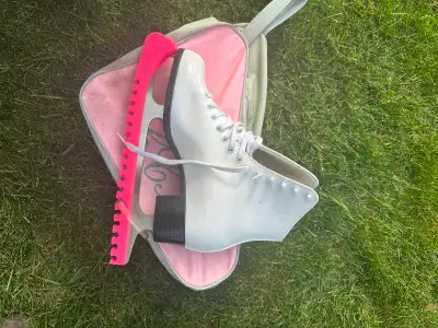 Ladies figure skates size 10, View more