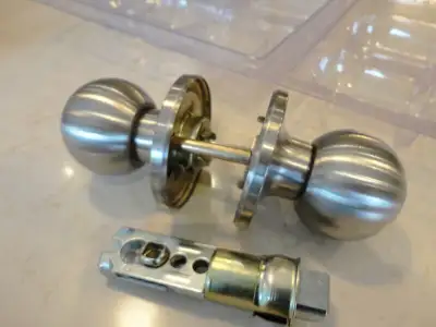 1 Perfect Shape Door Knob Set That is NOT lockable, View more