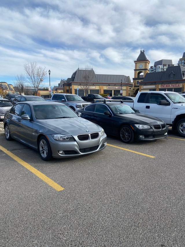 2009 bmw 328i (well maintained) in Cars & Trucks in Calgary