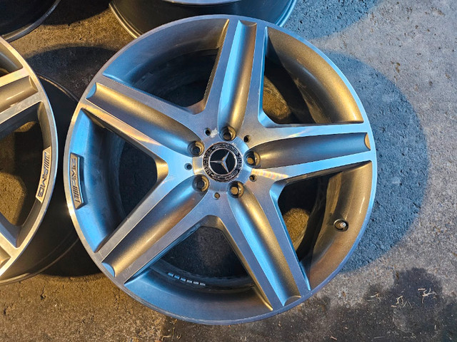 Mercedes Benz Alloys OEM AMG ( R-Class/ML-Class ) in Auto Body Parts in Ottawa - Image 3