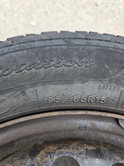 4 tires on rims , all 4 for 100$