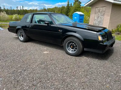 Wanted I’m looking for 1987 Buick grand national Must be all original with very low km Collector pie...