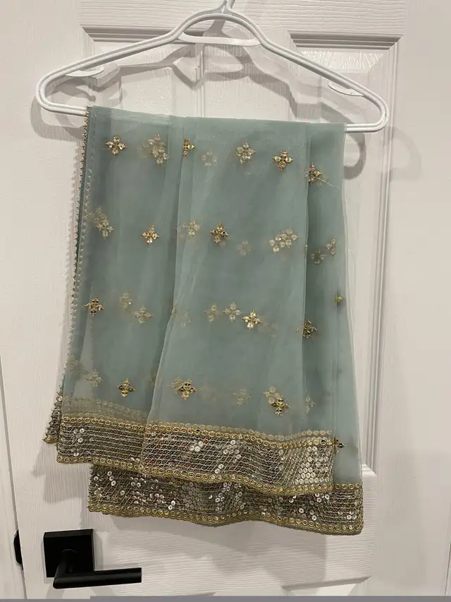 Indian Suit/ Indian Clothing in Women's - Other in Mississauga / Peel Region - Image 3