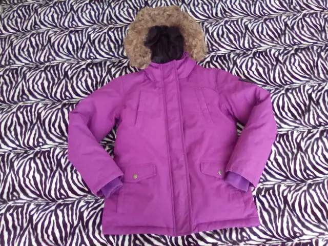 Manteau hiver fille 14-16 ans Girls winter coat in Kids & Youth in Laval / North Shore - Image 2