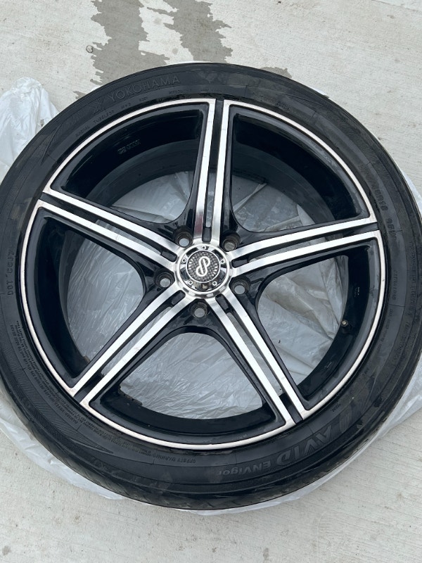4 Enkei Aftermarket Wheels with Custom Center Cap Chrome Carbon Tires & Rims Calgary Kijiji