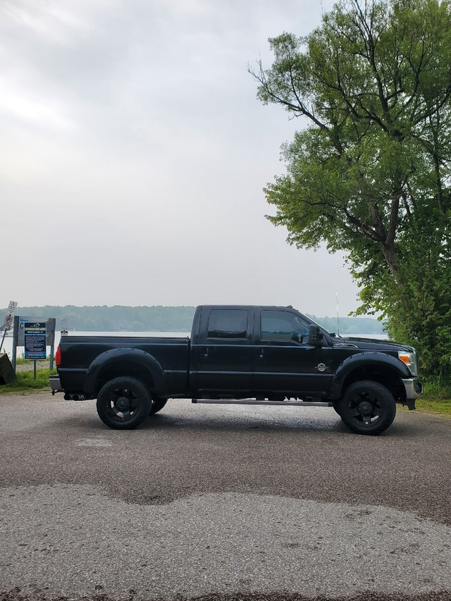 I am selling my 2011 Ford F250 6.7 Lariat in Cars & Trucks in Barrie