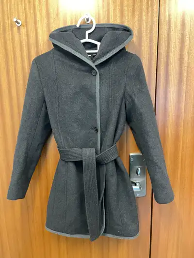 WILFRED/ARITZIA Women's Medium Coat – NEW - Wool Cashmere, View more