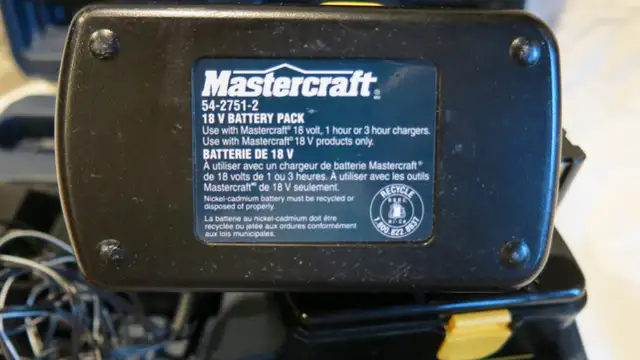 18V cordless drill in Power Tools in Cranbrook - Image 6