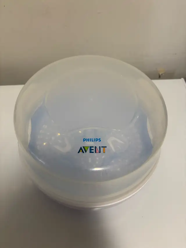 Philips Avent Microwave Steam Sterilizer in Feeding & High Chairs in City of Toronto - Image 2