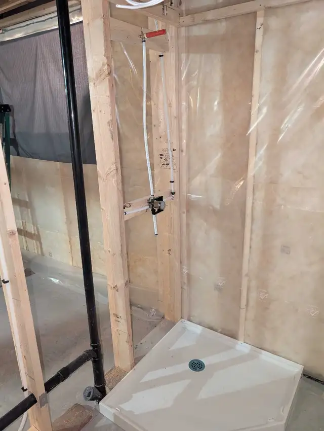 qualified plumber 64985458381955121