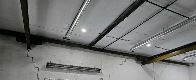 Shop warehouse For rent in Commercial & Office Space for Rent in Cambridge - Image 5