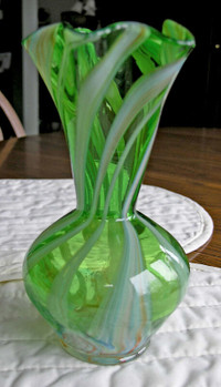 Green Opalescent Vase With Fluted Top (Pontil Mark Base) Vintage