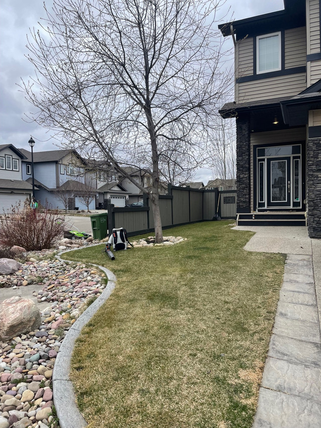 AFFORDABLE LAWN CARE dans Lawnmowers & Leaf Blowers in Edmonton