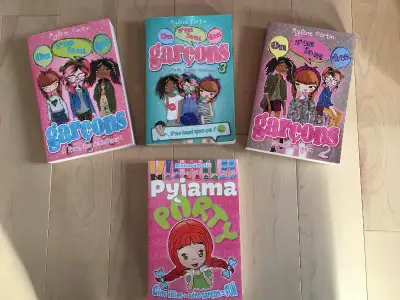 Livres jeunesse On s’en fout des garçons et Pyjama party, View more