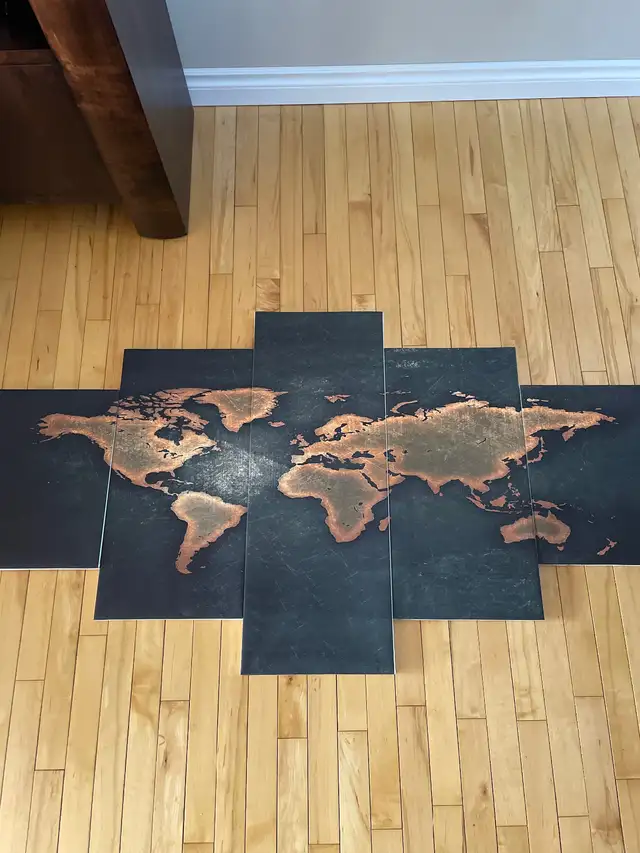 Five Panel “ World Map” Framed Canvas Wall Art in Home Décor & Accents in Edmonton - Image 2