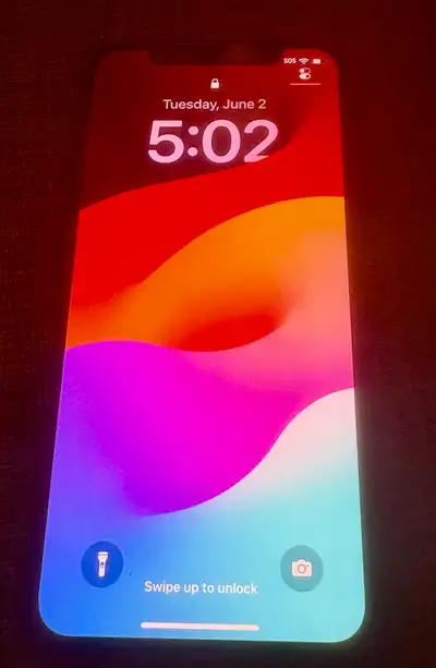 Unlocked Very good condition 77% battery capacity