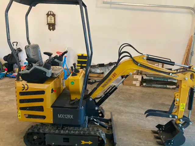NEW MINI EXCAVATOR MX12RX CALL5064613657 in Other in Fredericton - Image 5